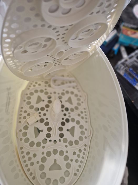 Sterilizator biberoane tommee tippee