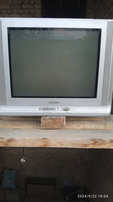 Televizor Samsung hali usta kormagan