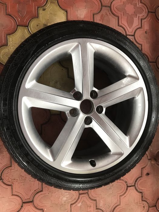 Vand  rezerva 245/40/18