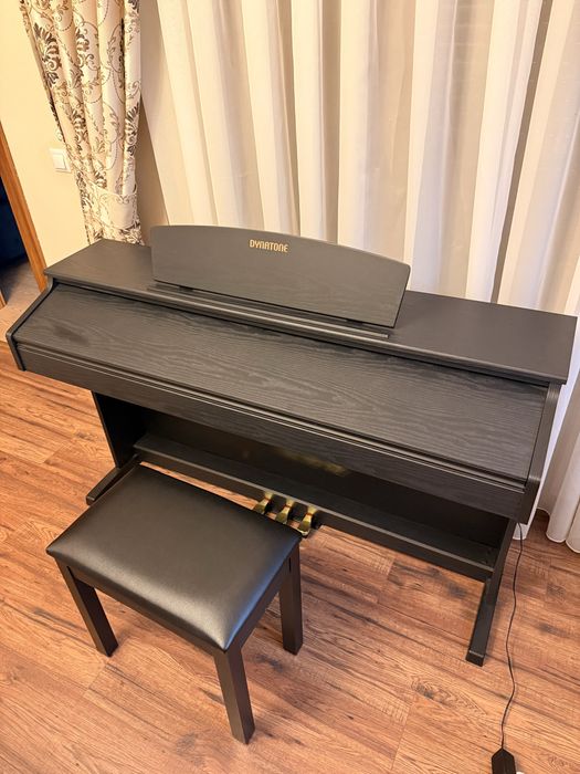 Pian dynatone SLP-150