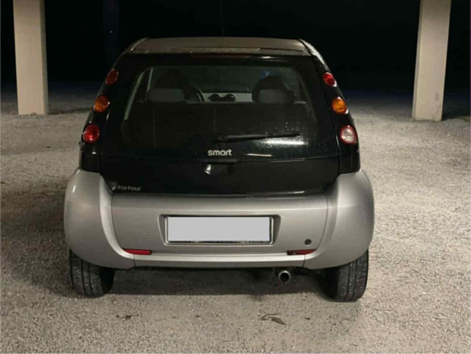 Vând Smart Forfour 1.2 Benzina 

SMART FORFOUR 
An 2006 

Motor 1.2 b