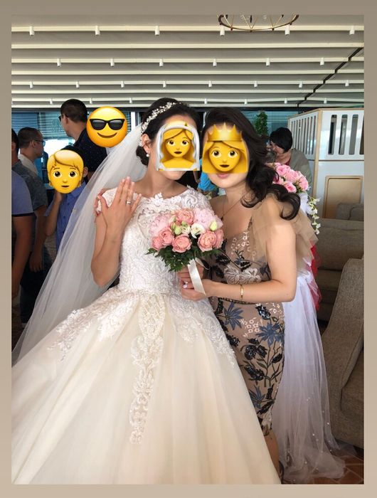 Свадебное платье