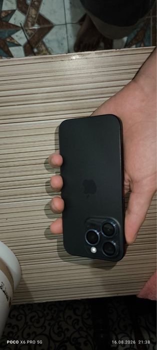 Продам айфон 15 про срочно