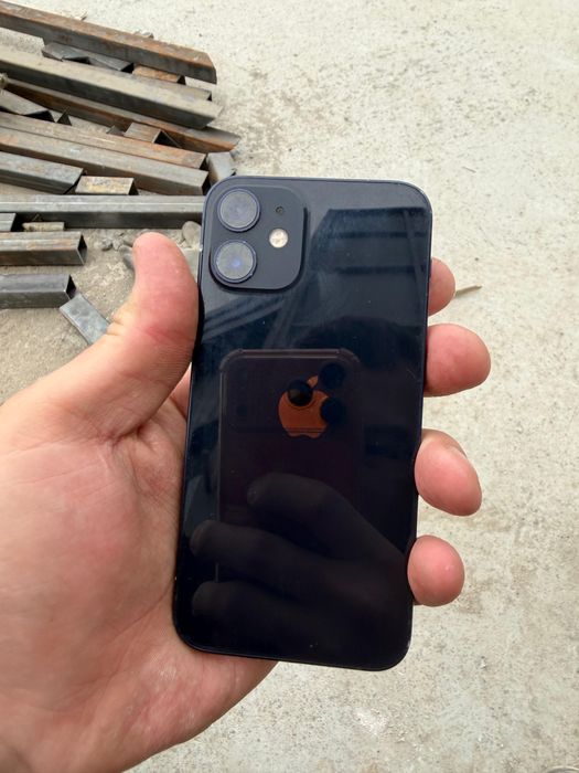 Айфон 12 мини сатылады