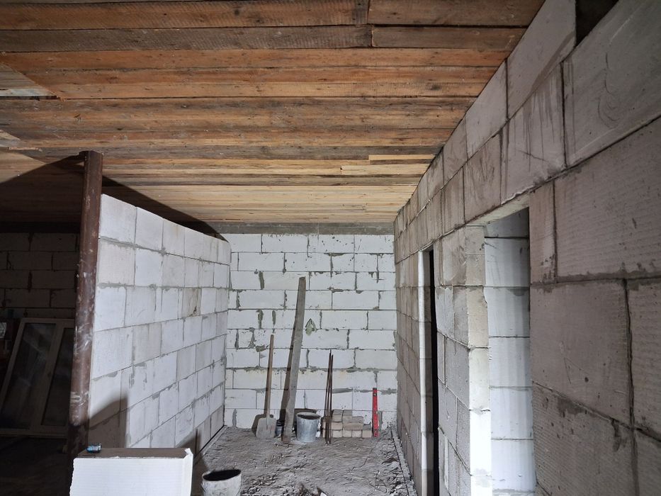 Продам дом в Бишкуль район Сантабар