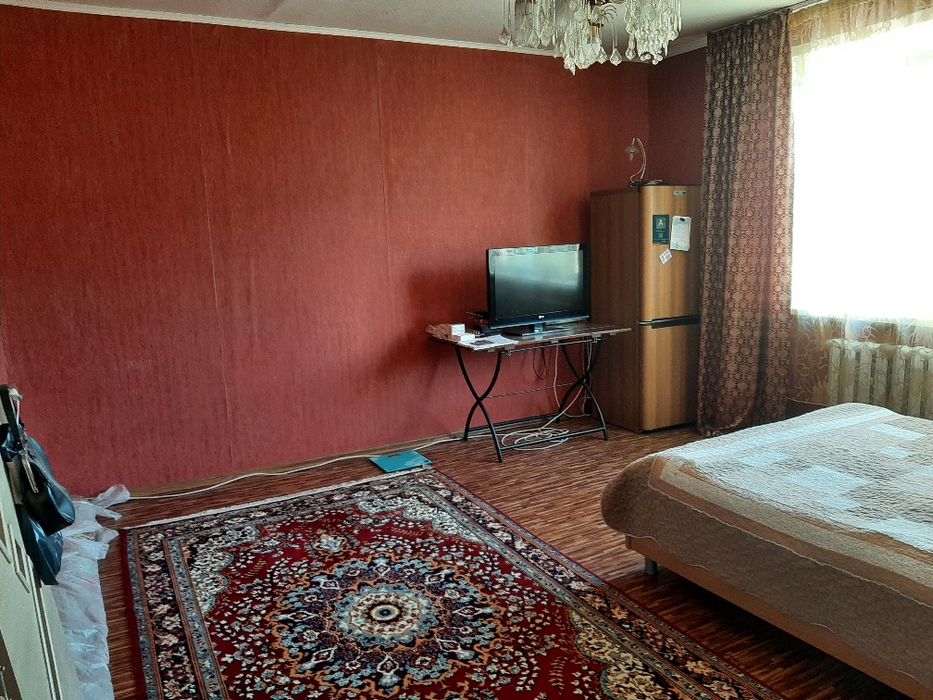 Продам 5 комнатную квартиру