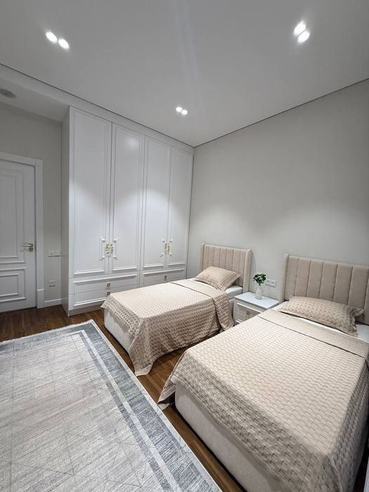 Poytaxt Gavhari Продается 4 комнатная квартира ремонт Ц-2 Алайский