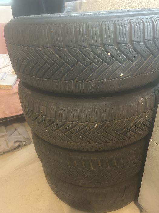 Set 4 jante aliaj BMW R16 5x120 cu anvelope 205/60 R16 – Michelin și Dunlop