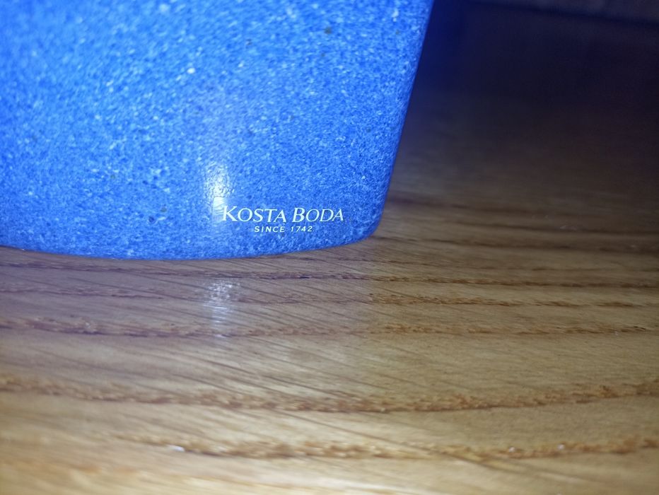 Оригинална ръчно рисувана ваза Costa Boda