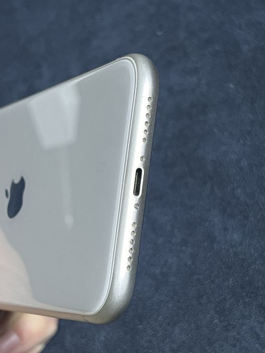 Iphone 11 128gb в идеальном состоянии