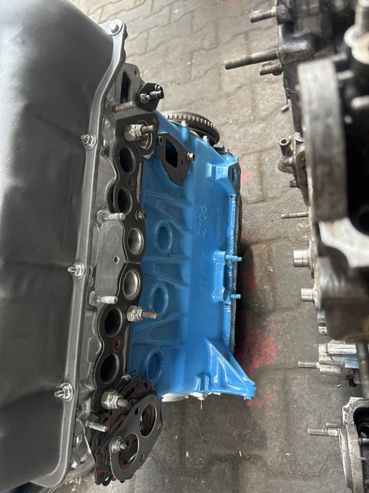 Двигатель Жигули Инжектор 2106 мотор