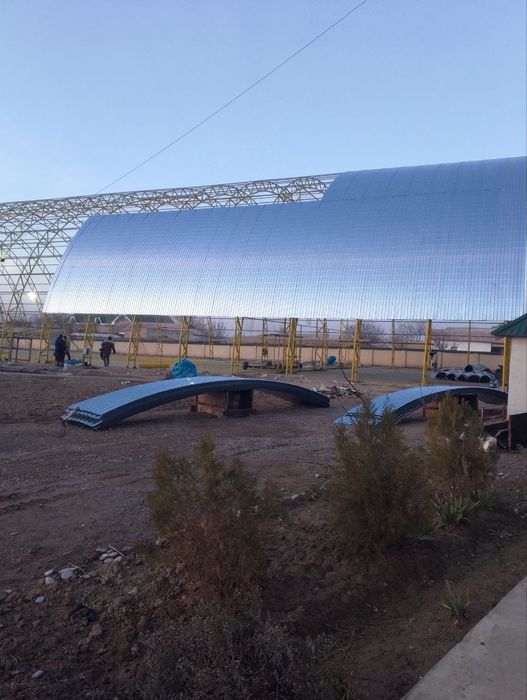 Mini yopiq stadion
