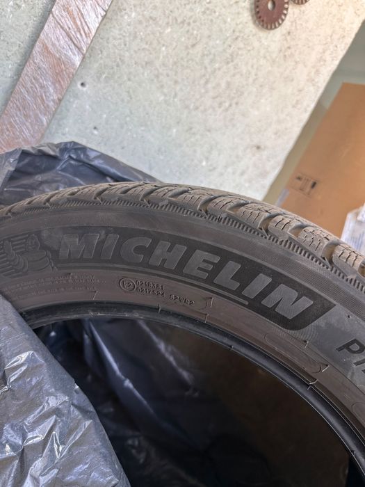 Vand cauciucuri de iarna Michelin  255/55 R18