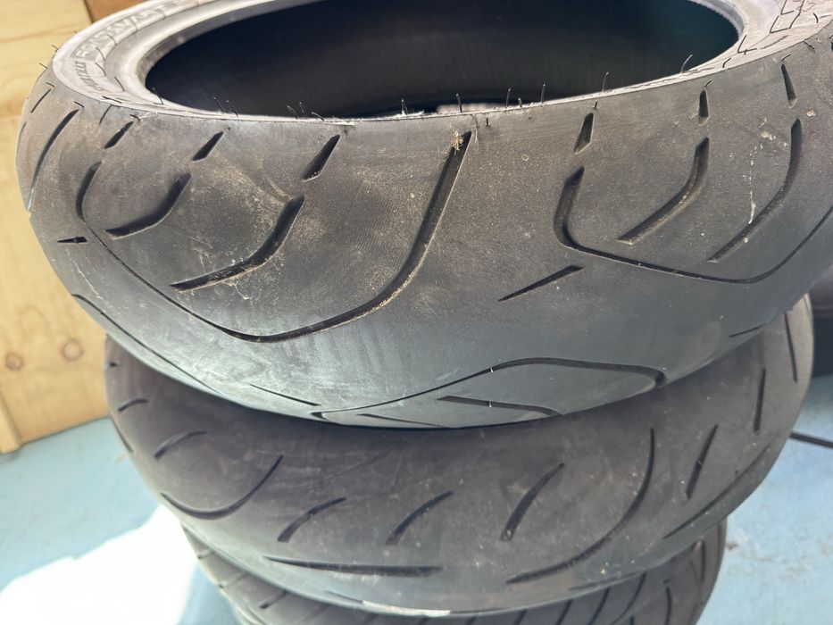Cauciucuri motor noi 120/70z r 17