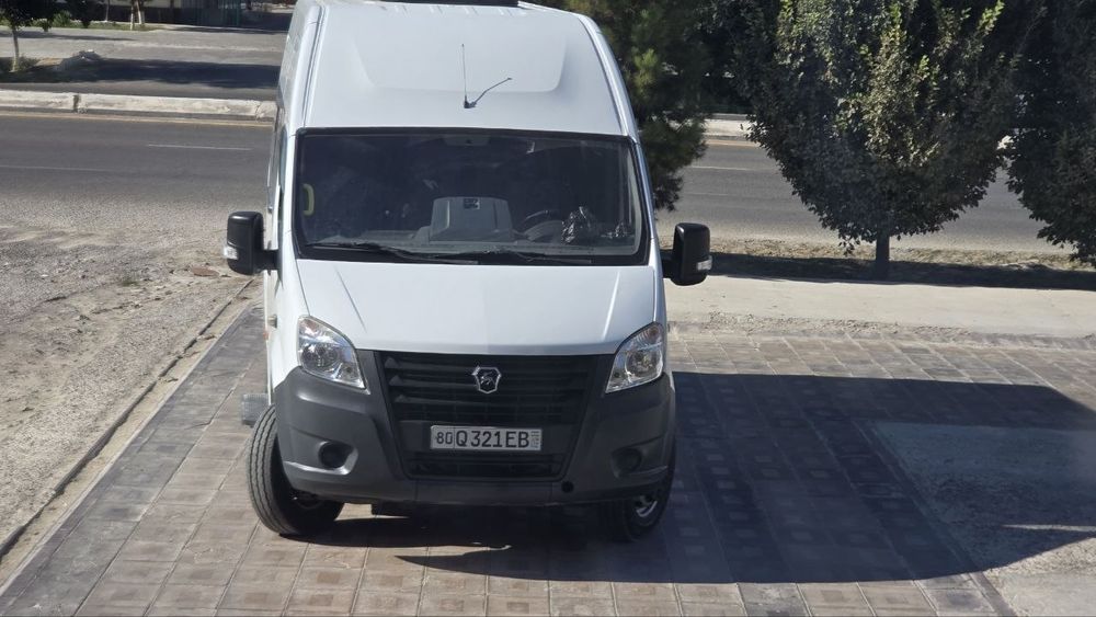 Gazell next mikroavtobus 2022 yil soni ikkita
