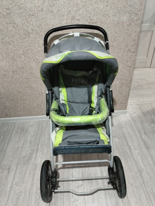 Детская коляска.