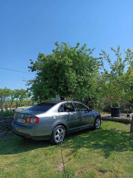 Se vinde wv Jetta 2008 1.9 tdi