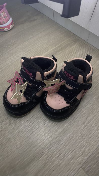 Обуви зимние 18, 26 размеры