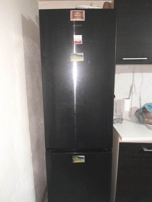 De vânzare frigider