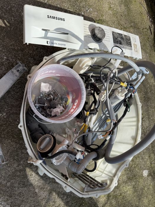 Пералня Samsung на части