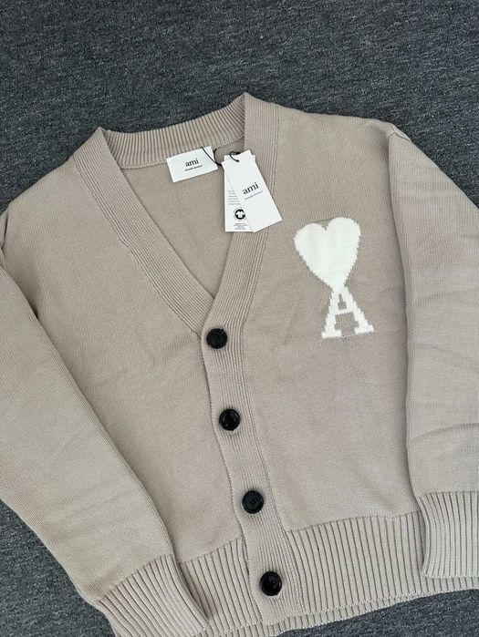 Оригинален Ami Paris Пуловер Нов