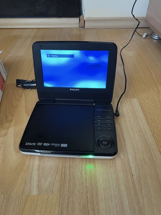 Преносим DVD / CD плеър Philips