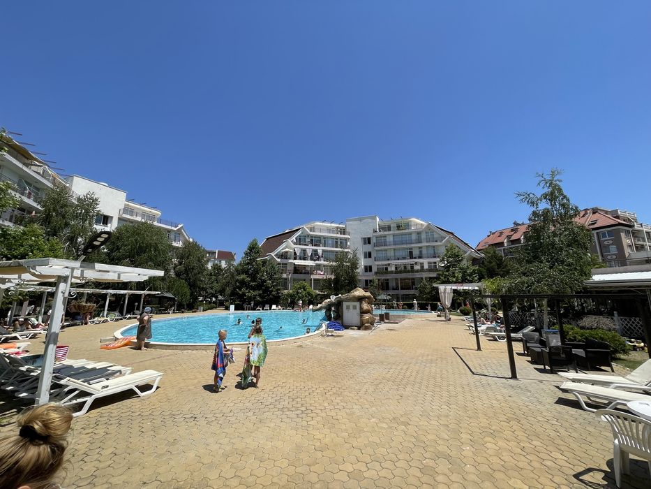 Дава се под наем Тристаен апартамент в к.к. Слънчев бряг - 90 кв.м за 382.5 € - Снимка #4