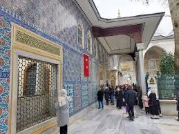 Istanbul Sayohati: Mehmonxona, Gid va Transfer xizmatlari