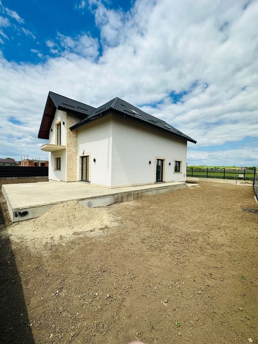 Casă nouă P+M, 157 mp utili, 500 mp teren -Dancu Holboca