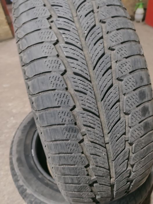 215/60R17 2шт COMPASAL