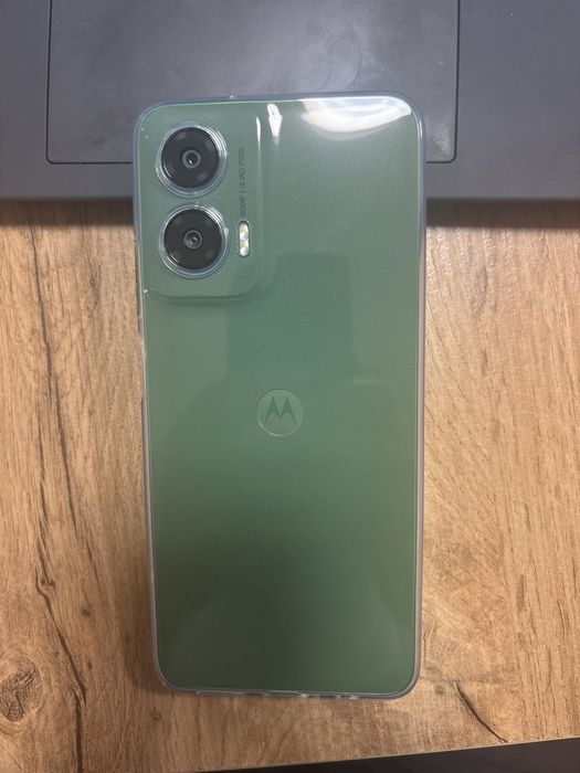 Телефон Motorola G35