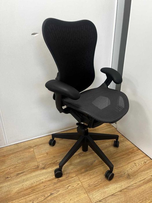 Refurbished Herman Miller Mirra 2 Graphite Butterfly