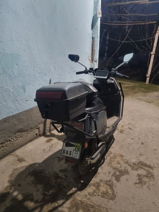 Skuter cavalo sotiladi