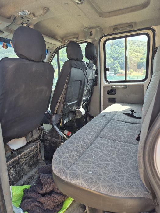 Dezmembrez renault master 2.5 diesel