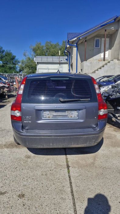 Dezmembram Volvo V50 an 2007 motor 1.6 Diesel Euro 4