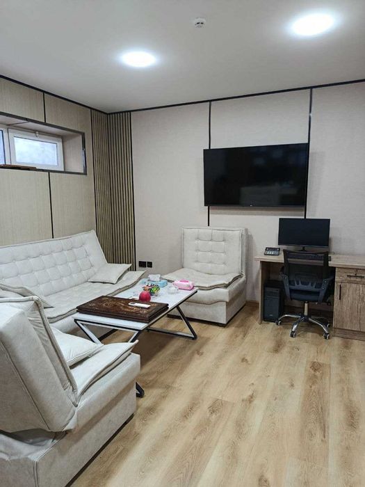 Ц квартал Чиланзар ул.Катартал пересечение ул.Мехр евро офис 45 кв.м