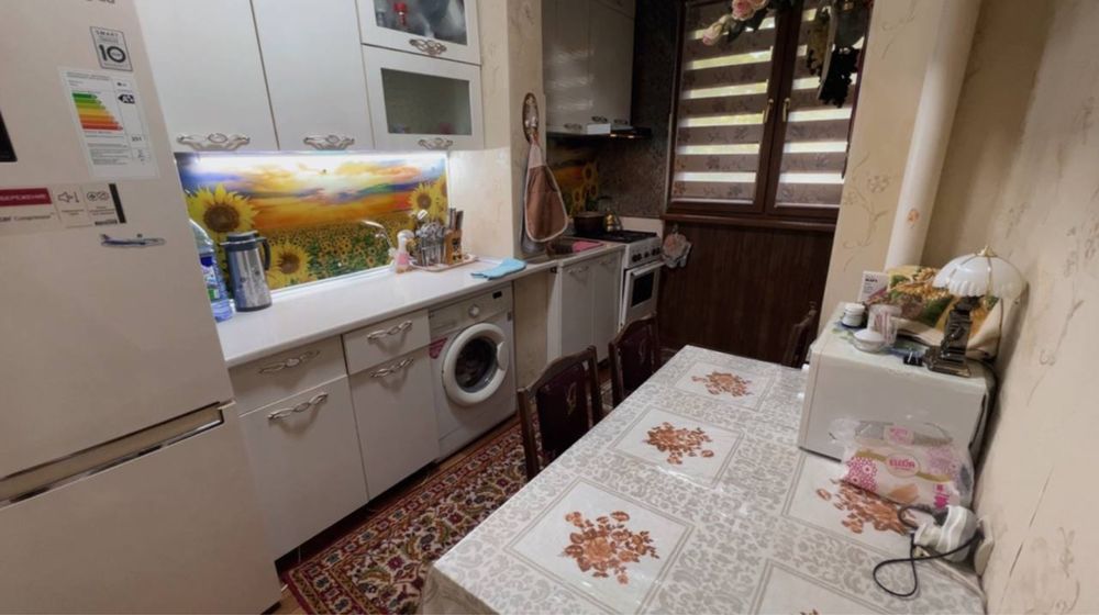 Двухкомнатная квартира , Юнусабад 11 , комнаты раздельные,своя чистая