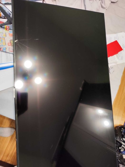 Телевизор SAMSUNG AU7100 43" за части