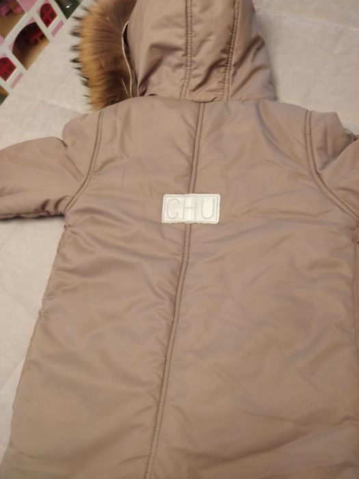 Продам зимний комбинезон для девочки