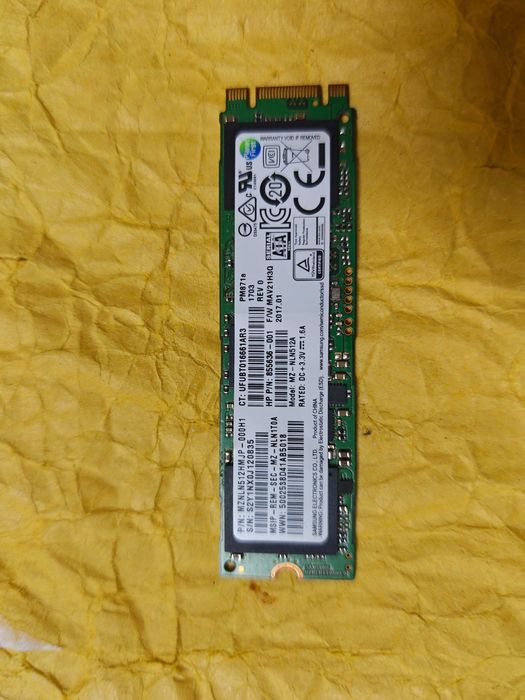 Samsung PM981a M.2 NVMe Sata SSD 512 гб