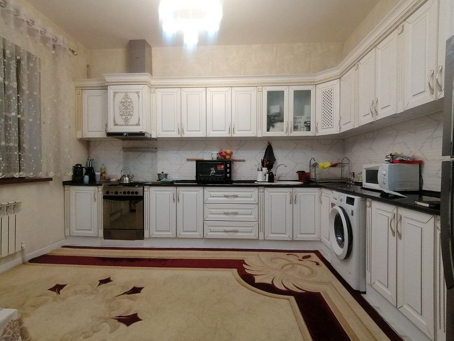 Обод махаллада 8 сотокли уй сотилади