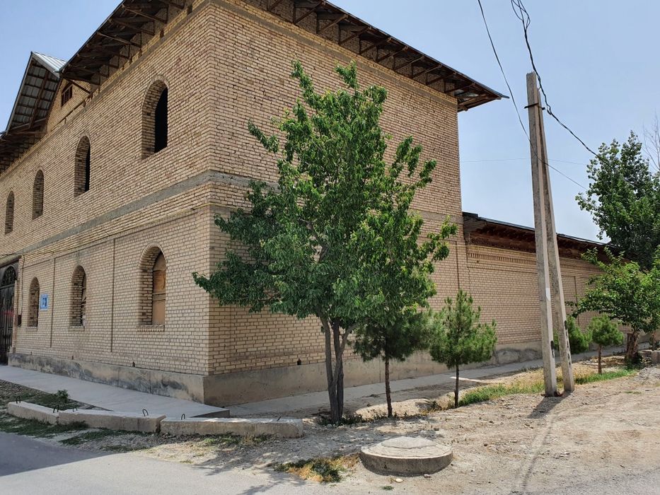 Sotiladi hovli mira kuchada