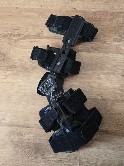 Vand orteza picior Donjoy