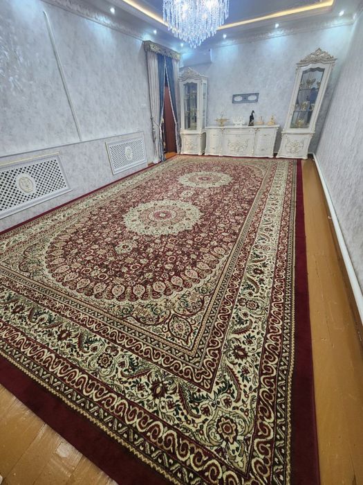 “Imperial” gilam, yangi va toza