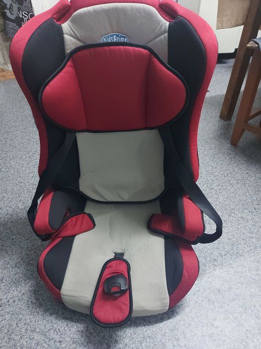 Детское автокресло.