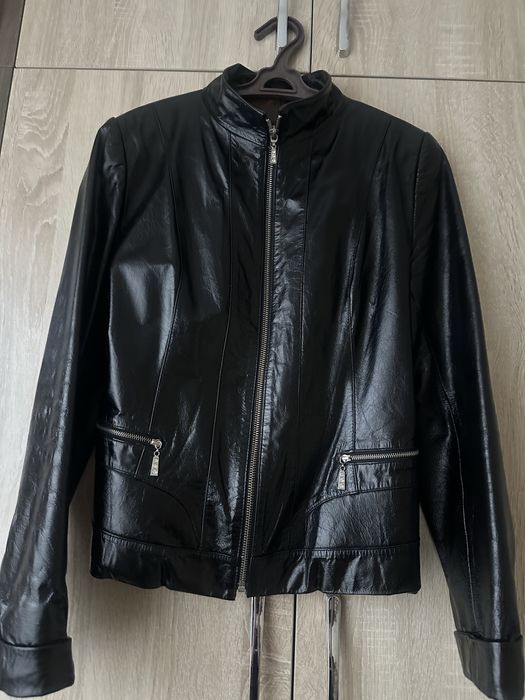 Куртка кожаная  женская