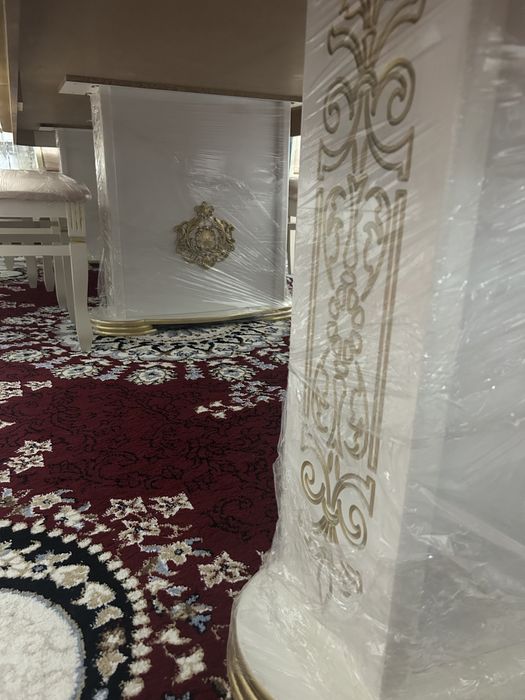 Стол стулья новая прочная