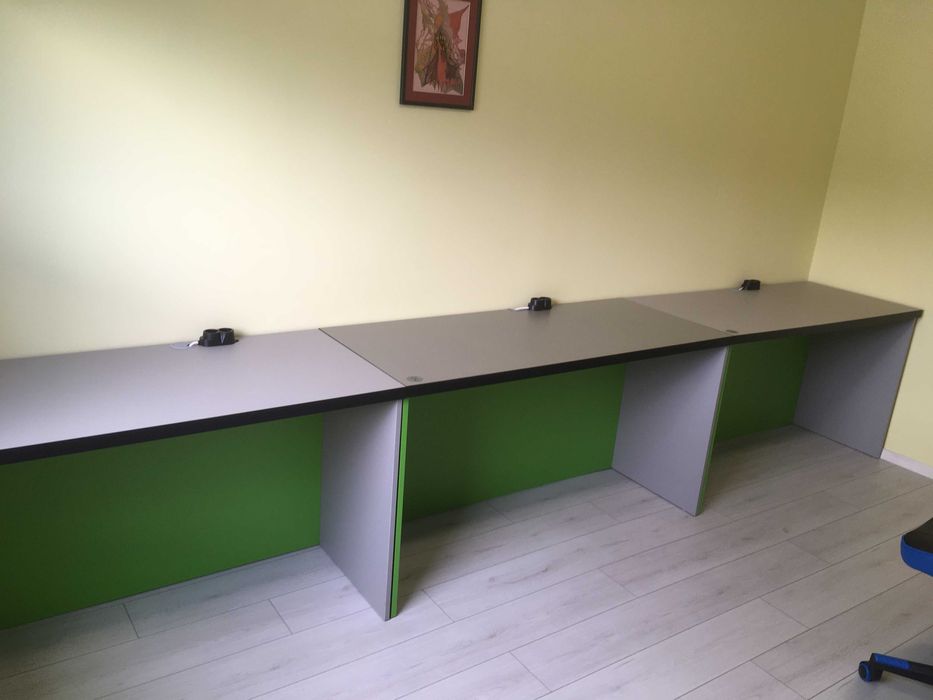 офис бюра различни размери 5 бр само две са ползвани