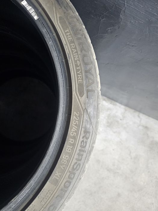 225 45 r19 anvelope vara Uniroyal BMW xdrive
