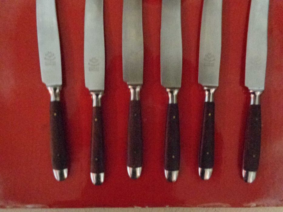 Продавам 6 броя прибори за хранене
EICHENLAUB серия ALTDEUTSCH